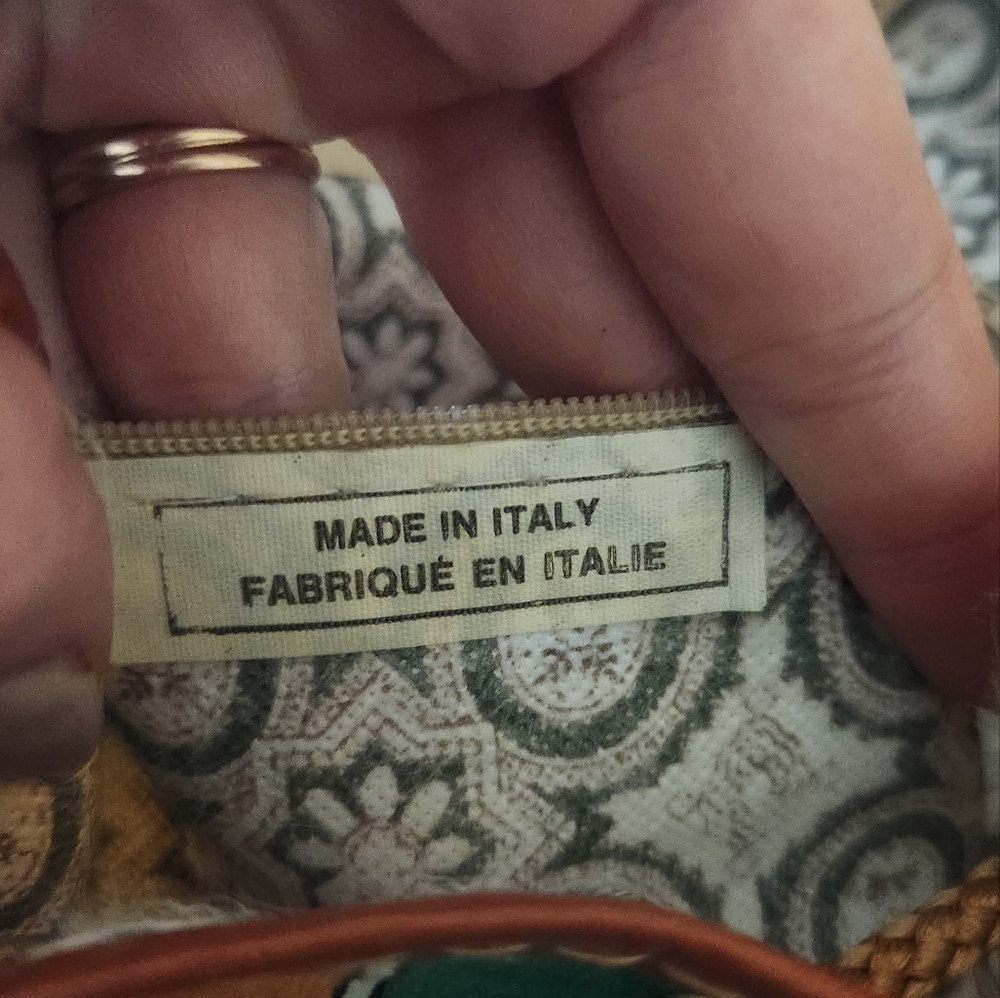 Vintage Bucket Purse - Picture 6 of 8